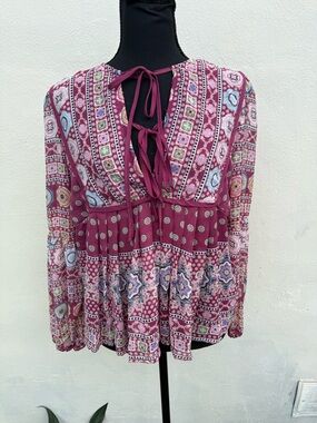 Long sleeve mauve printed boho top , Fits M